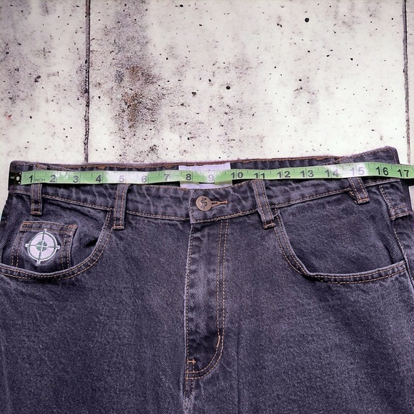 Sold-Cash Only Denim Company Cutoff Jean Jorts - Picture 9 of 10